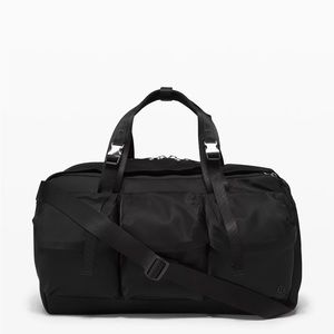 Lululemon Urban Nomad Duffle Bag